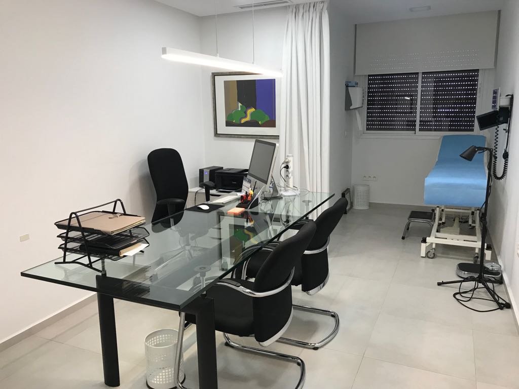 Salle de consultation et espace d'examen